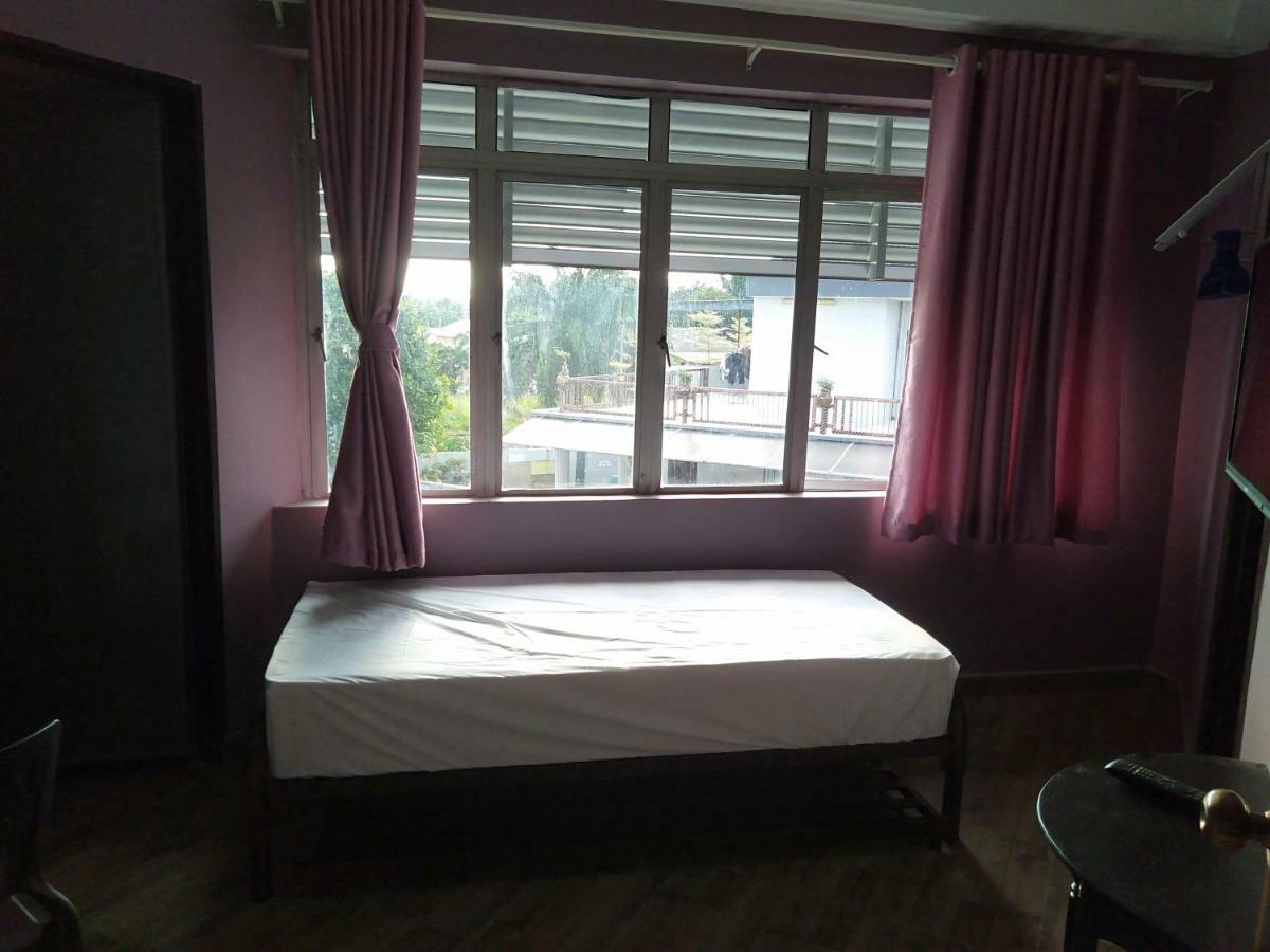 Purple Dream Home Teluk Panglima Garang Bagian luar foto