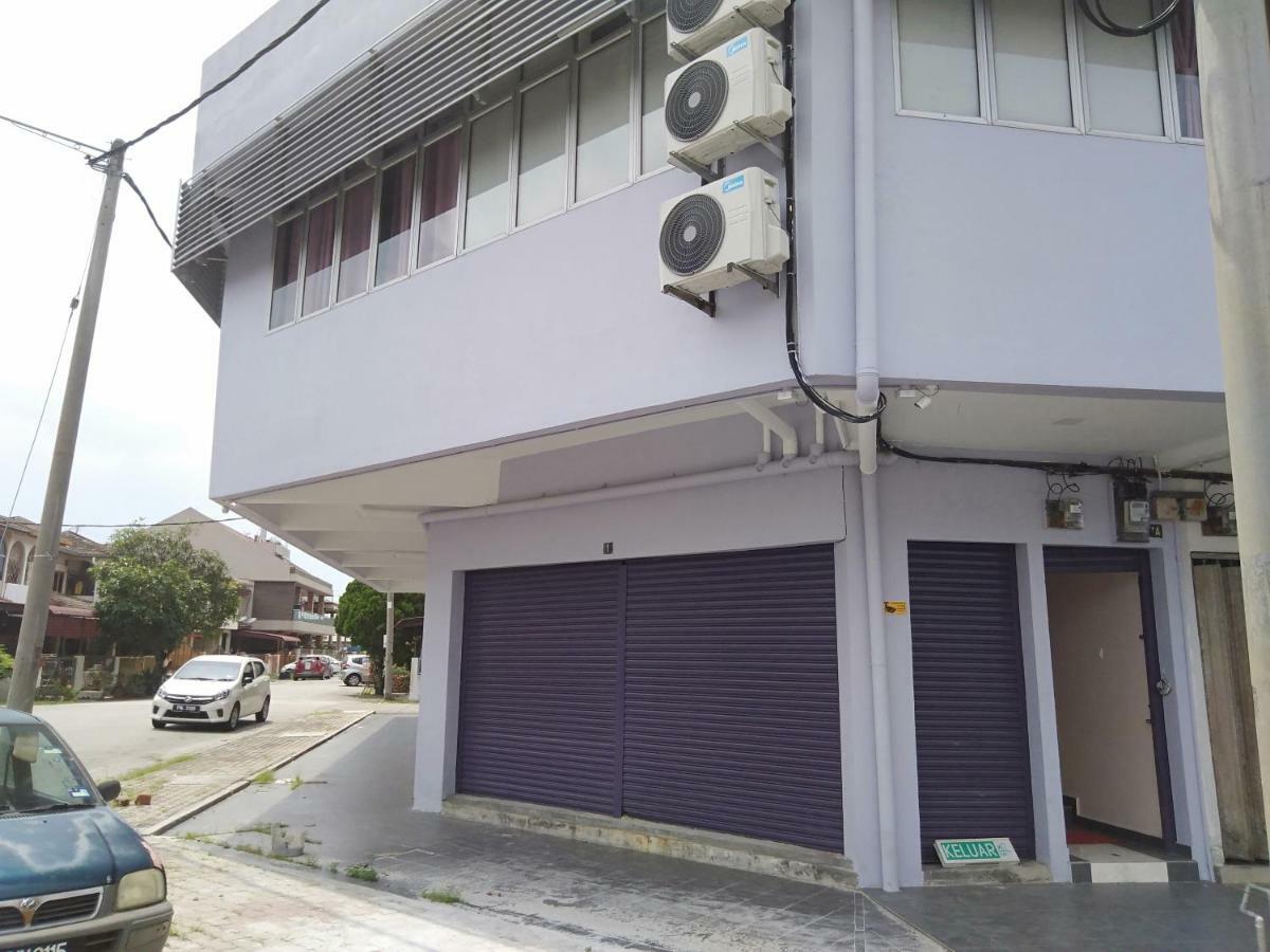 Purple Dream Home Teluk Panglima Garang Bagian luar foto