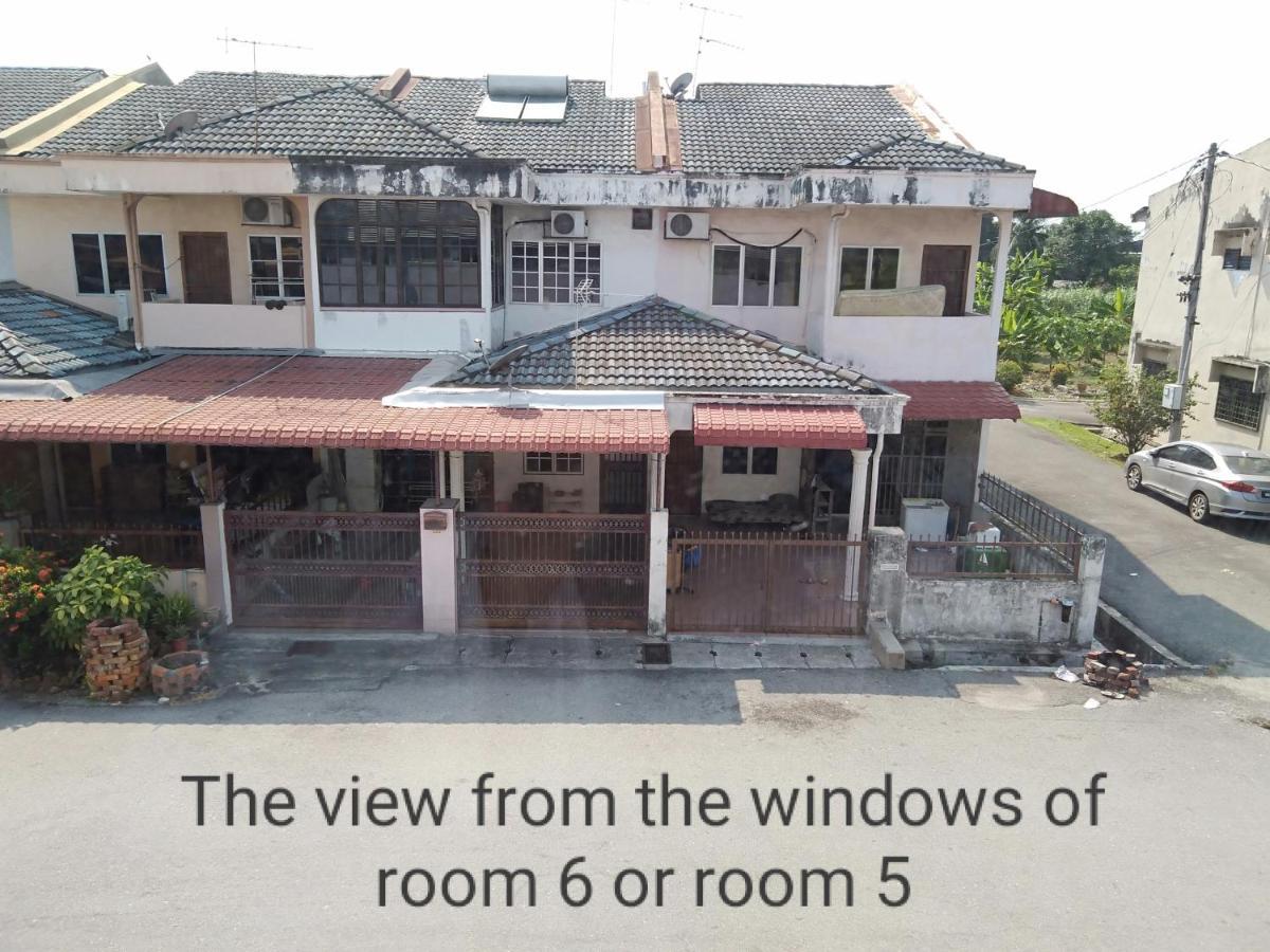 Purple Dream Home Teluk Panglima Garang Bagian luar foto